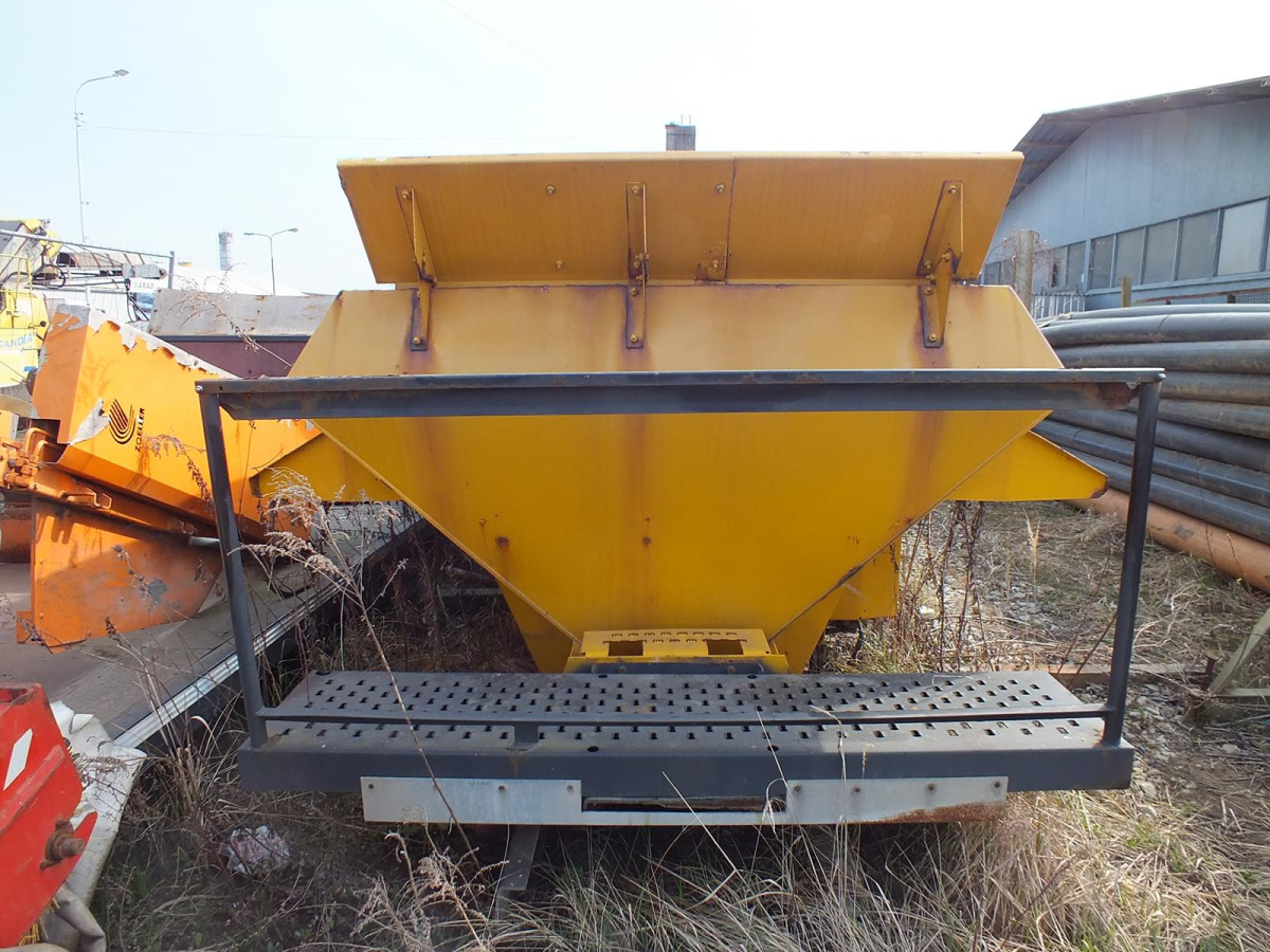 Zabudowa piaskarki ECON CMZCMCB - 2004 - 5m3 - Hydromotor - Sand/ Salt spreader: picture 5 Zabudowa piaskarki ECON CMZCMCB - 2004 - 5m3 - Hydromotor - Sand/ Salt spreader: picture 5