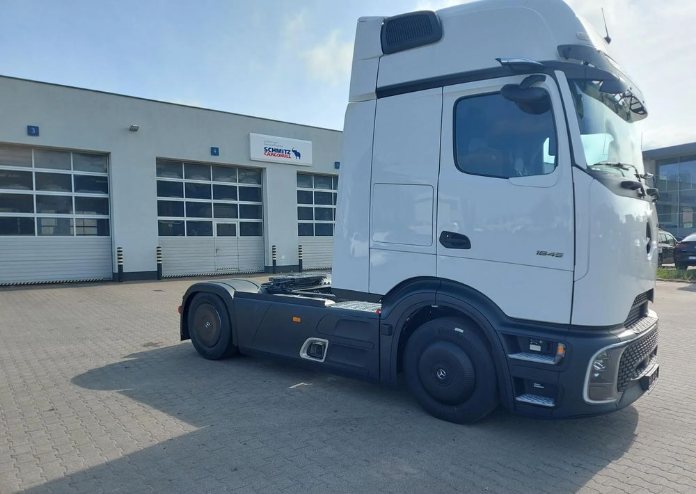 Mercedes-Benz Actros 1845 LS - Tractor unit: picture 3 Mercedes-Benz Actros 1845 LS - Tractor unit: picture 3
