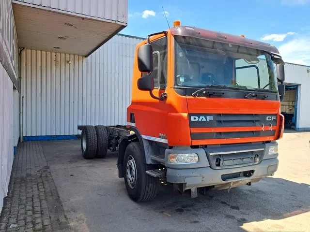 DAF CF 75.310 , RHD , ZF Manual , Euro 5 - Cab chassis truck: picture 4 DAF CF 75.310 , RHD , ZF Manual , Euro 5 - Cab chassis truck: picture 4