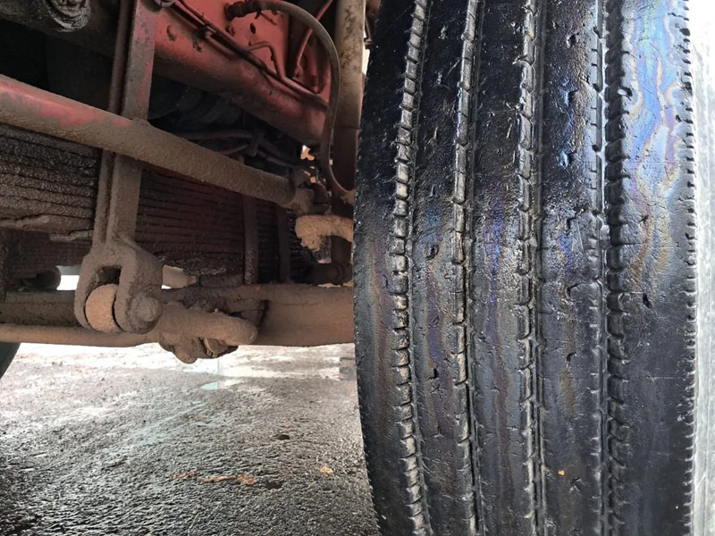 Cab chassis truck Mercedes-Benz 2635 , V8 Bi-Turbo ,6x4 , Spring suspension , ZF Manual: picture 15