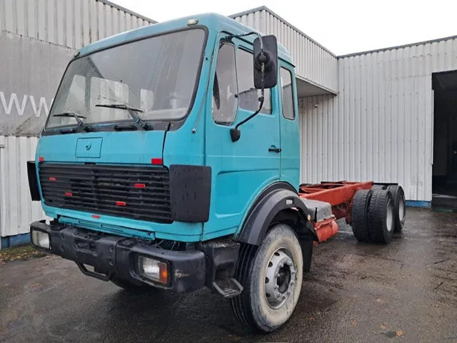 Mercedes-Benz 2635 , V8 Bi-Turbo ,6x4 , Spring suspension , ZF Manual - Cab chassis truck: picture 1 Mercedes-Benz 2635 , V8 Bi-Turbo ,6x4 , Spring suspension , ZF Manual - Cab chassis truck: picture 1