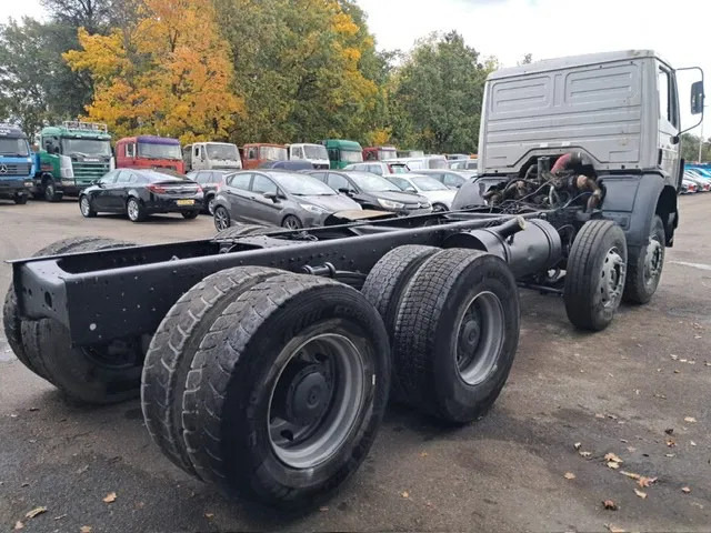 Mercedes-Benz 3235SK / 3535SK , 8x4, V8 BiTurbo, ZF Manual , Spring Suspension - Cab chassis truck: picture 3 Mercedes-Benz 3235SK / 3535SK , 8x4, V8 BiTurbo, ZF Manual , Spring Suspension - Cab chassis truck: picture 3