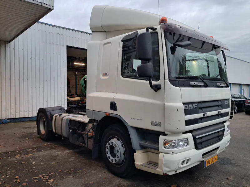 DAF 75 CF 310 , ZF Manual , Euro 5 , Dutch Truck , Airco - Tractor unit: picture 3 DAF 75 CF 310 , ZF Manual , Euro 5 , Dutch Truck , Airco - Tractor unit: picture 3