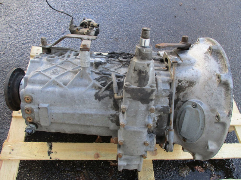 ZF Gearbox ZF , 7 pieces in stock - Gearbox for Truck: picture 4 ZF Gearbox ZF , 7 pieces in stock - Gearbox for Truck: picture 4