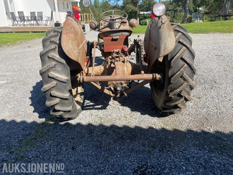 1956 Massey Ferguson Gråtass - Farm tractor: picture 4 1956 Massey Ferguson Gråtass - Farm tractor: picture 4