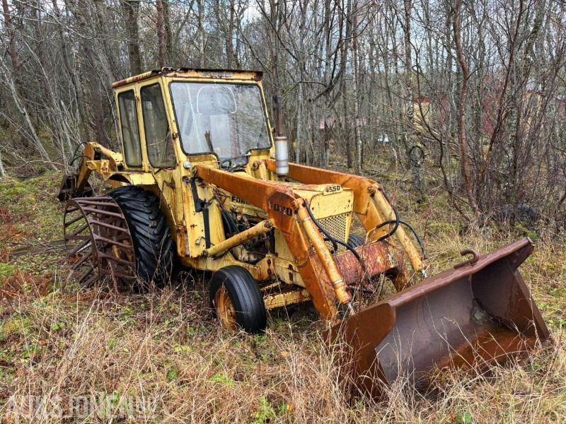 1975 FORD 4550 TRAKTORGRAVER - Farm tractor: picture 3 1975 FORD 4550 TRAKTORGRAVER - Farm tractor: picture 3
