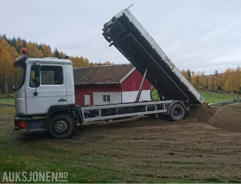 1991 MAN 12.192FL 3-veis tipp Påbygg 2 kasser - Tipper: picture 1 1991 MAN 12.192FL 3-veis tipp Påbygg 2 kasser - Tipper: picture 1