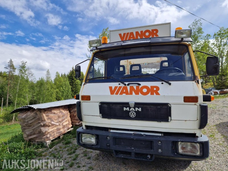 1992 MAN 8.150 F planbil med kran - Crane truck: picture 2 1992 MAN 8.150 F planbil med kran - Crane truck: picture 2