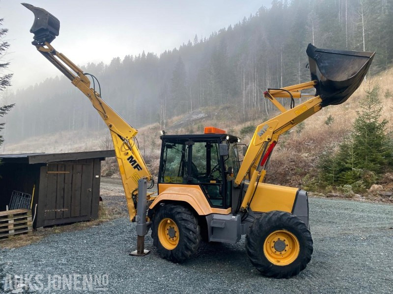 1995 TRAKTORGRAVER - MF 965 FERMEC MVA FRI - Backhoe loader: picture 4 1995 TRAKTORGRAVER - MF 965 FERMEC MVA FRI - Backhoe loader: picture 4