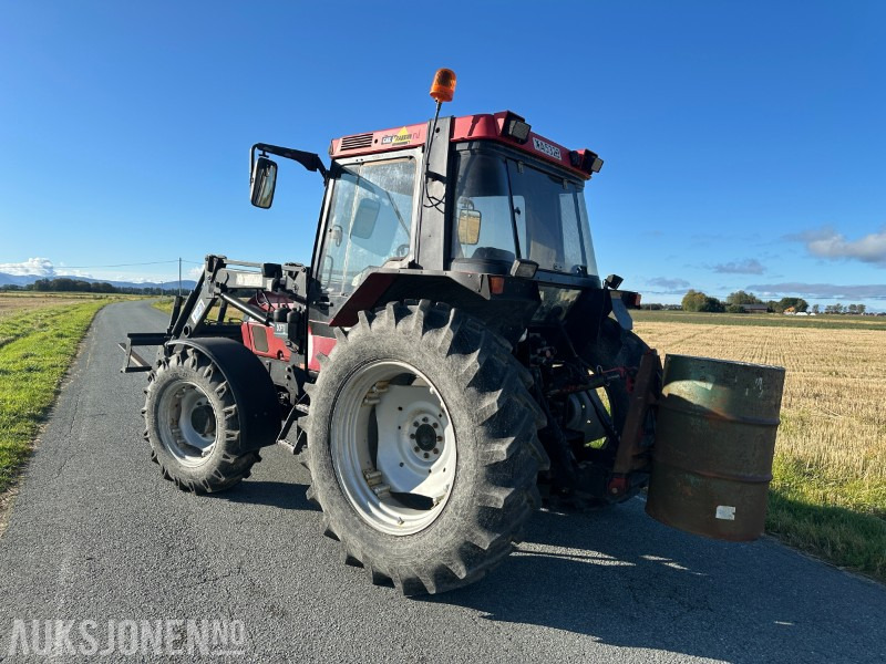 1996 CASE IH 4240 XL Traktor med frontlaster, og utstyr - Farm tractor: picture 5 1996 CASE IH 4240 XL Traktor med frontlaster, og utstyr - Farm tractor: picture 5