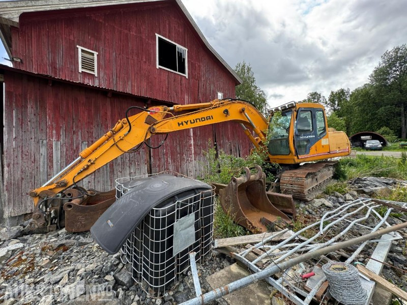 1996 Hyundai Robex 130 LCD-3 gravemaskin med rotator / 2 stk skuffer - Excavator: picture 1 1996 Hyundai Robex 130 LCD-3 gravemaskin med rotator / 2 stk skuffer - Excavator: picture 1