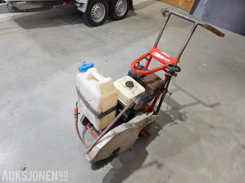 1997 KSG 461 Asfaltsag - 10kW - 98kg - Construction equipment: picture 5 1997 KSG 461 Asfaltsag - 10kW - 98kg - Construction equipment: picture 5