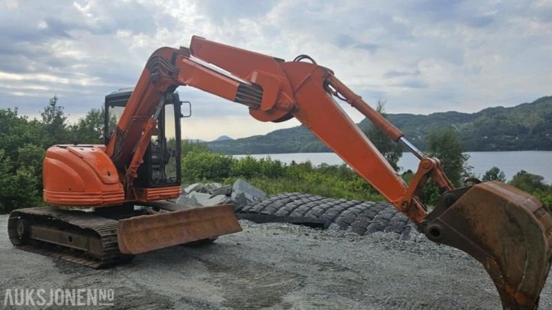 1998 Hitachi Ex 75ur MVA FRI - Excavator: picture 5 1998 Hitachi Ex 75ur MVA FRI - Excavator: picture 5