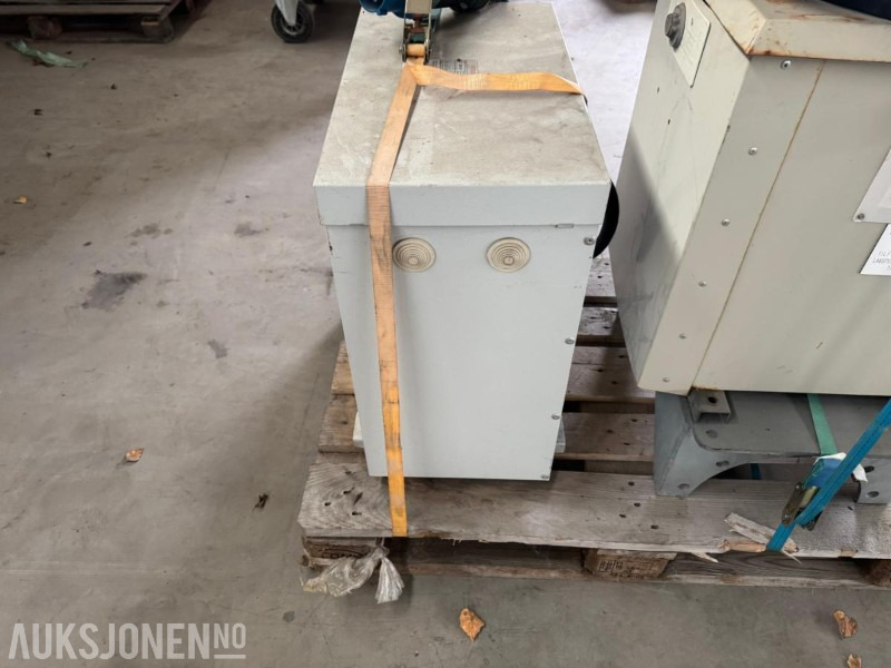 2 stk trafoer - Construction equipment: picture 5 2 stk trafoer - Construction equipment: picture 5