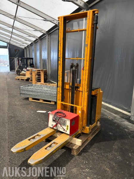 2000 BV S12i FFL Ledestabler - Construction equipment: picture 1 2000 BV S12i FFL Ledestabler - Construction equipment: picture 1