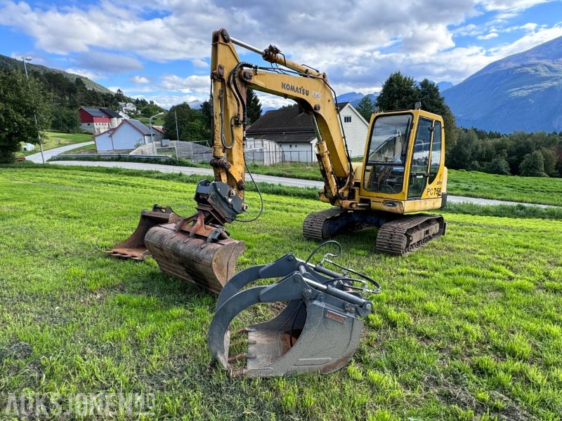 2000 Komatsu PC75 Gravemaskin - S50 feste - Pusskuffe med tiltfunksjon - Graveskuffe - Graveskuffe med klype - Excavator: picture 1 2000 Komatsu PC75 Gravemaskin - S50 feste - Pusskuffe med tiltfunksjon - Graveskuffe - Graveskuffe med klype - Excavator: picture 1