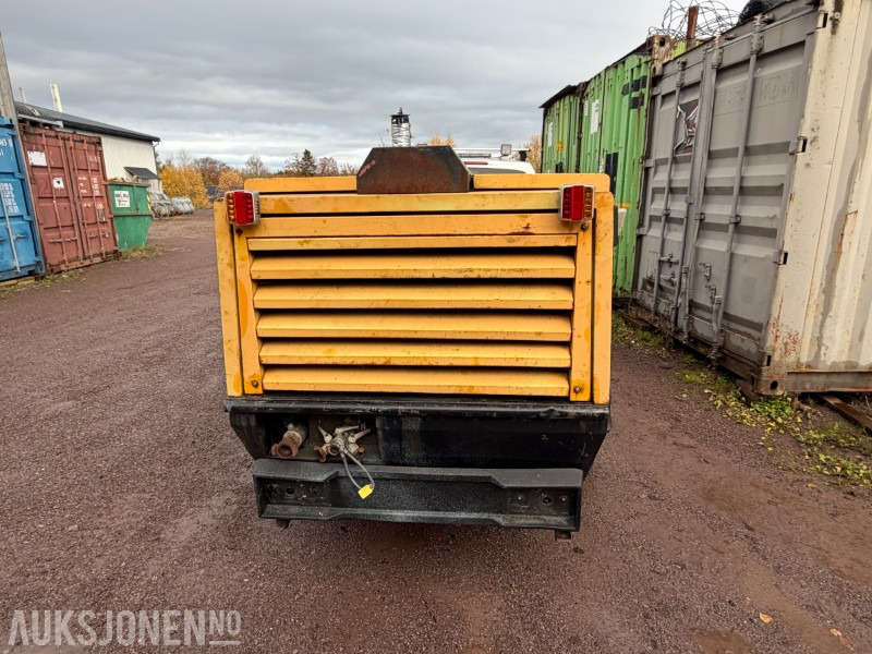 2001 Atlas copco kompressor - Construction equipment: picture 4 2001 Atlas copco kompressor - Construction equipment: picture 4