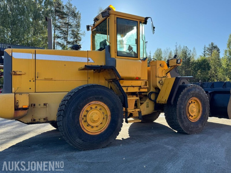 2001 Volvo L90 D hjullaster med skuffe - Wheel loader: picture 5 2001 Volvo L90 D hjullaster med skuffe - Wheel loader: picture 5