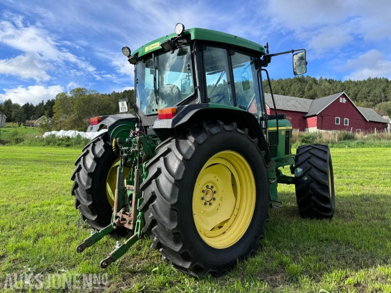 2002 John Deere 6210 - 4x4 - 40 km/t - Farm tractor: picture 4 2002 John Deere 6210 - 4x4 - 40 km/t - Farm tractor: picture 4