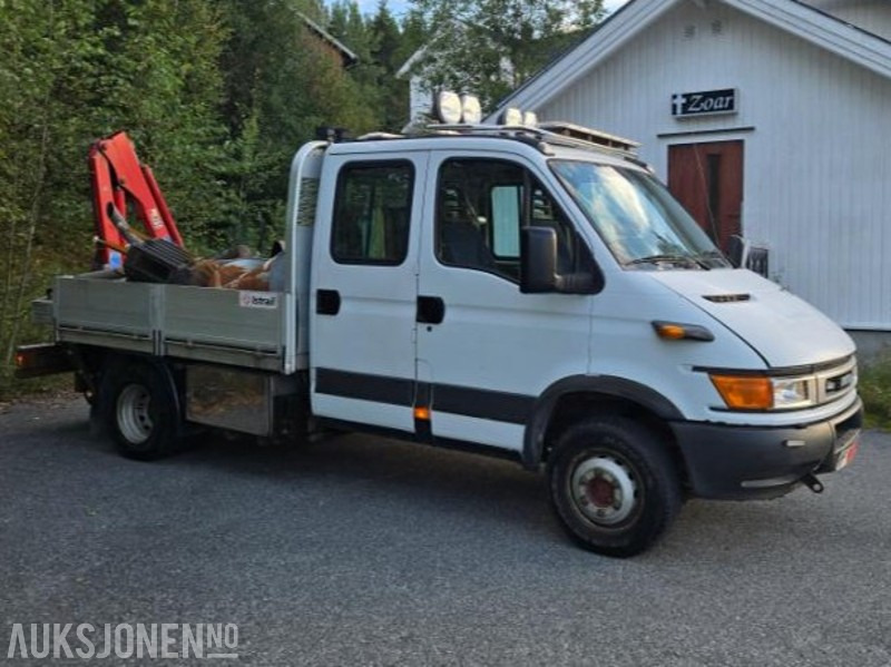2003 Iveco Daily 55C15 Lastebil Kran Pallegaffel Rep.objekt - Dropside/ Flatbed truck: picture 5 2003 Iveco Daily 55C15 Lastebil Kran Pallegaffel Rep.objekt - Dropside/ Flatbed truck: picture 5