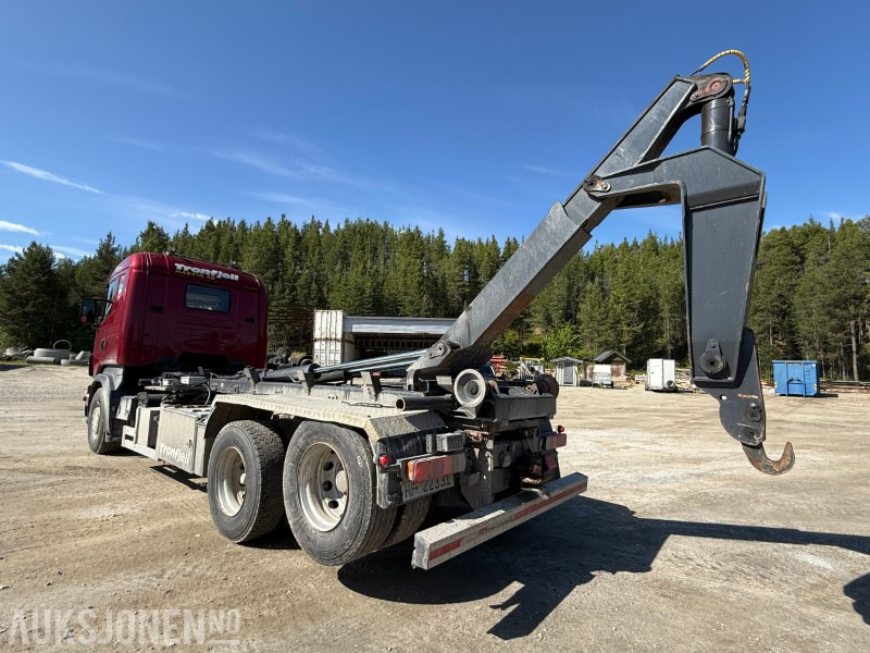 2004 Scania R-serie krokbil med multilift hlz26m krok - Hook lift truck: picture 3 2004 Scania R-serie krokbil med multilift hlz26m krok - Hook lift truck: picture 3
