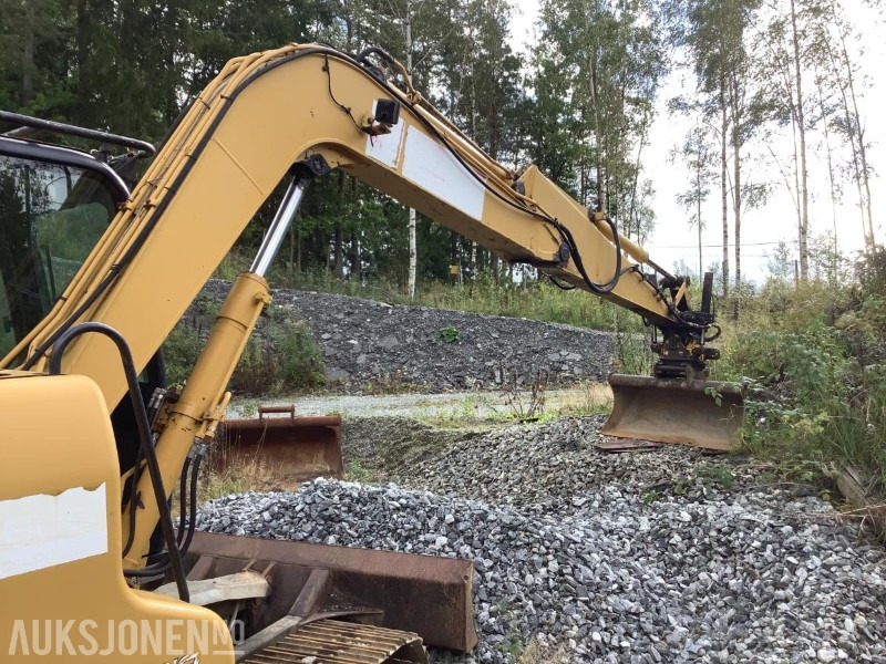 2005 Cat 307C - Excavator: picture 5 2005 Cat 307C - Excavator: picture 5
