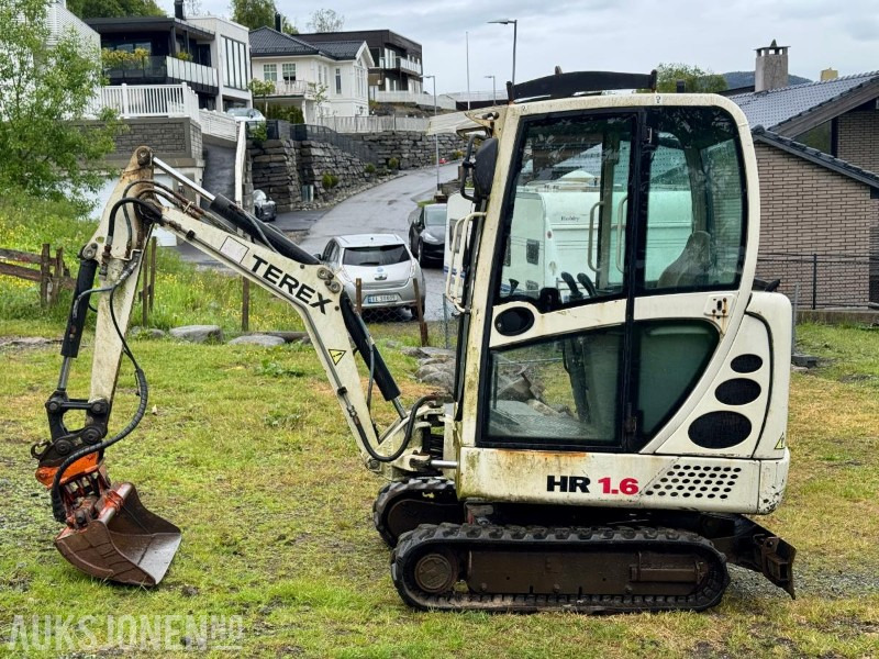 2005 Schaeff Terex HR 1.6 - Minigraver - 3. Skuffer - Hydr. Pigghammer - S30 - Timer: 2428 - Mini excavator: picture 5 2005 Schaeff Terex HR 1.6 - Minigraver - 3. Skuffer - Hydr. Pigghammer - S30 - Timer: 2428 - Mini excavator: picture 5