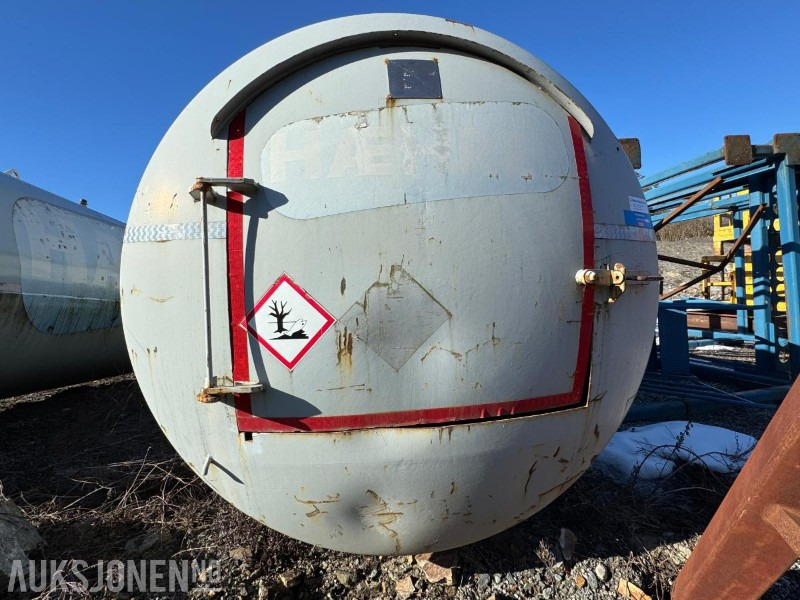 2006 Dieseltank 20m3 med pumpe - Construction equipment: picture 2 2006 Dieseltank 20m3 med pumpe - Construction equipment: picture 2
