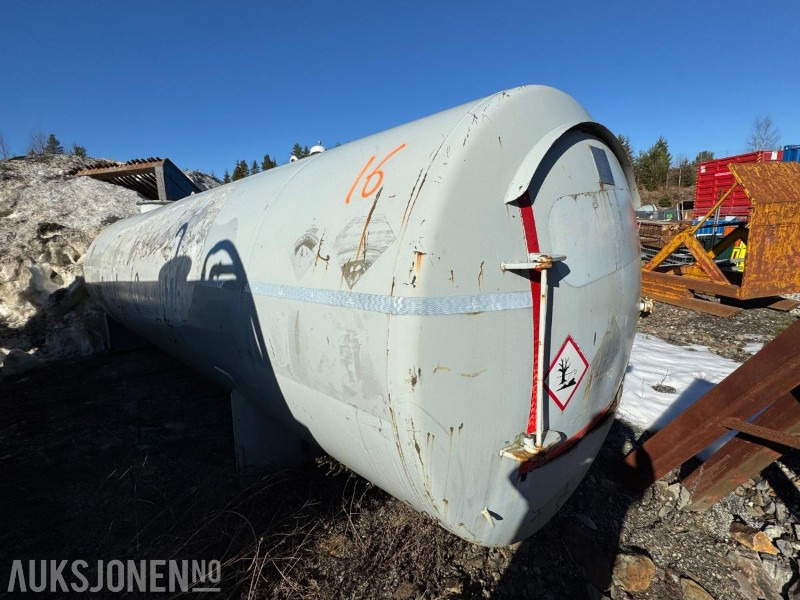 2006 Dieseltank 20m3 med pumpe - Construction equipment: picture 3 2006 Dieseltank 20m3 med pumpe - Construction equipment: picture 3