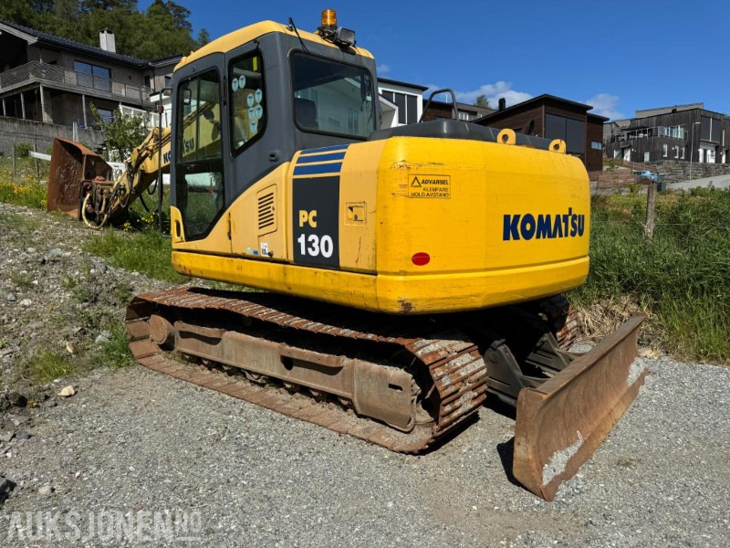 2006 Komatsu PC 130 K-7 - Gravemaskin - Tiltrotator - 3. Skuffer - Pigghammer - S60 - Timer: 9671 - Excavator: picture 4 2006 Komatsu PC 130 K-7 - Gravemaskin - Tiltrotator - 3. Skuffer - Pigghammer - S60 - Timer: 9671 - Excavator: picture 4