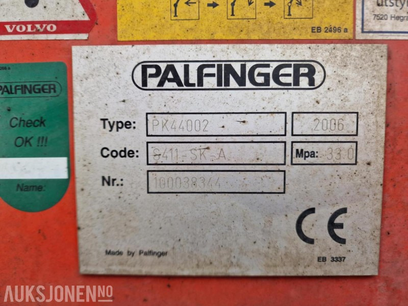 2006 Volvo FM 400 8x2 med PALFINGER PK 44002 og 8 hydrauliske seksjoner, Vinsj, Båtstøter, hydraulisk platform bredding opp til 3.05meter, 7 meter planlengde! - Crane truck: picture 5 2006 Volvo FM 400 8x2 med PALFINGER PK 44002 og 8 hydrauliske seksjoner, Vinsj, Båtstøter, hydraulisk platform bredding opp til 3.05meter, 7 meter planlengde! - Crane truck: picture 5