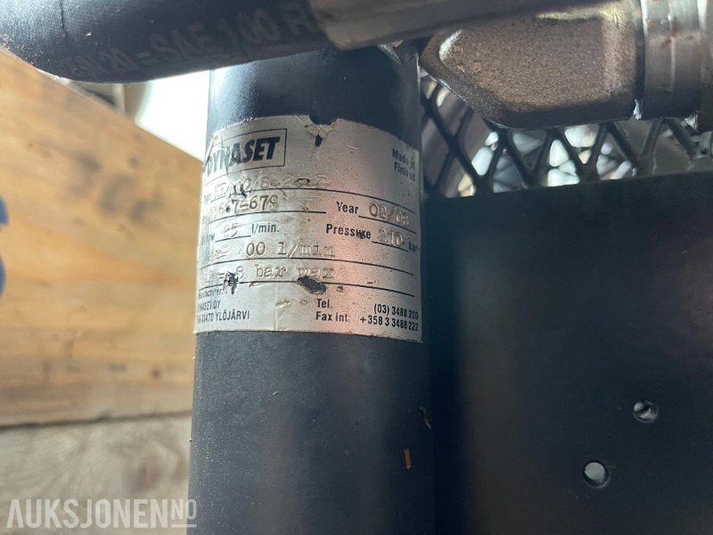 2008 Dynaset HK400/8-23 Hydraulisk Kompressor, med bormaskin - Construction equipment: picture 5 2008 Dynaset HK400/8-23 Hydraulisk Kompressor, med bormaskin - Construction equipment: picture 5