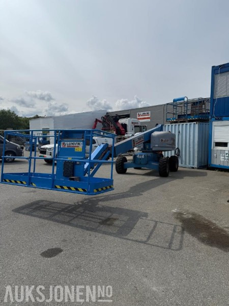 2008 Genie S-45 Teleskopisk bomlift - 4x4 - Aerial platform: picture 3 2008 Genie S-45 Teleskopisk bomlift - 4x4 - Aerial platform: picture 3