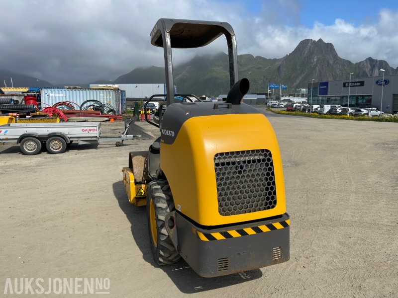 2008 Volvo SD 25 Vals med kun 442 timer - Roller: picture 4 2008 Volvo SD 25 Vals med kun 442 timer - Roller: picture 4