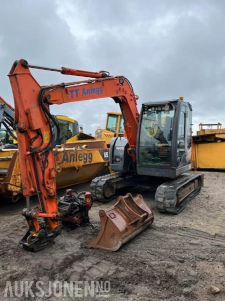 2011 Hitachi ZX85-3 gravemaskin - Excavator: picture 1 2011 Hitachi ZX85-3 gravemaskin - Excavator: picture 1