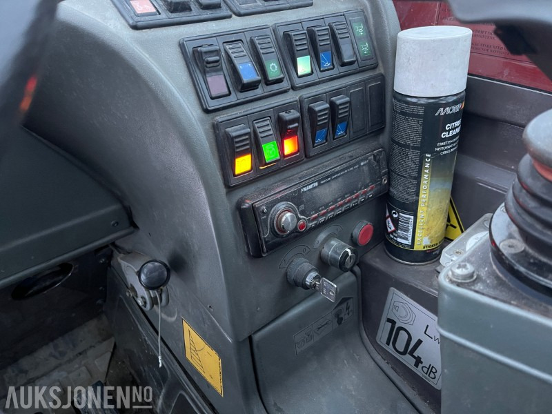 Telescopic handler 2011 Manitou Easy MRT 1840 Teleskoptruck med sving på hytte, 7368 timer: picture 15 Telescopic handler 2011 Manitou Easy MRT 1840 Teleskoptruck med sving på hytte, 7368 timer: picture 15