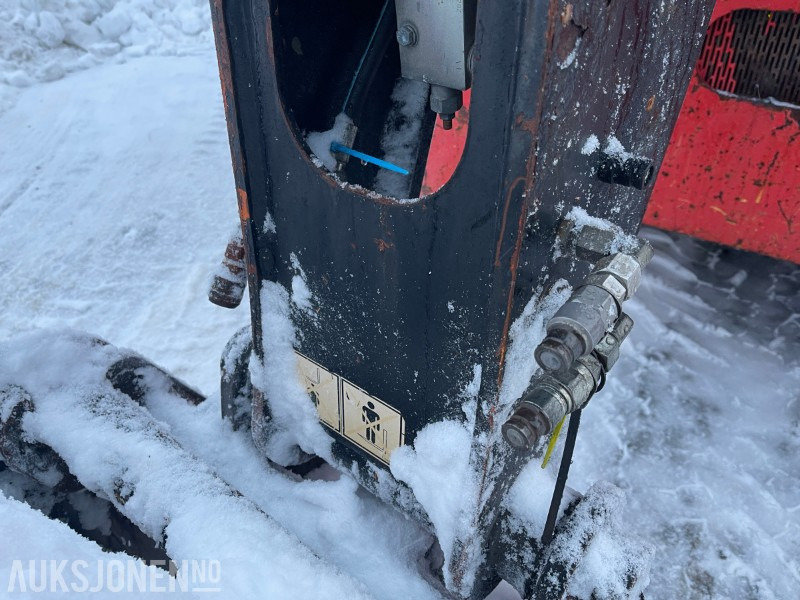 Telescopic handler 2011 Manitou Easy MRT 1840 Teleskoptruck med sving på hytte, 7368 timer: picture 32 Telescopic handler 2011 Manitou Easy MRT 1840 Teleskoptruck med sving på hytte, 7368 timer: picture 32