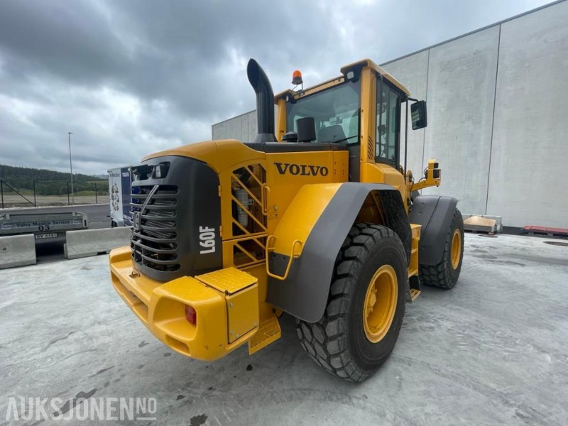 2011 VOLVO L60F HJULLASTER - SPAKSTYRING - NYE DEKK - BBS - 3-4 FUNKSJON - PALLEGAFLER - SKUFFE - KAMERA - MYE PÅKOSTET! - Wheel loader: picture 3 2011 VOLVO L60F HJULLASTER - SPAKSTYRING - NYE DEKK - BBS - 3-4 FUNKSJON - PALLEGAFLER - SKUFFE - KAMERA - MYE PÅKOSTET! - Wheel loader: picture 3