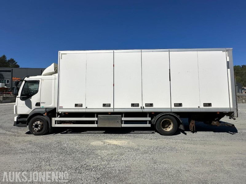 2011 Volvo FL-290 Skapbil med sideåpning Repobjekt, 301362km - Box truck: picture 2 2011 Volvo FL-290 Skapbil med sideåpning Repobjekt, 301362km - Box truck: picture 2
