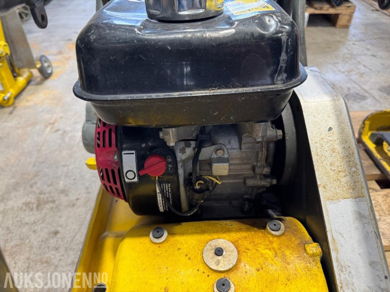 2012 Wacker Neuson WPP1550A vibroplate / 90kg - Roller: picture 4 2012 Wacker Neuson WPP1550A vibroplate / 90kg - Roller: picture 4