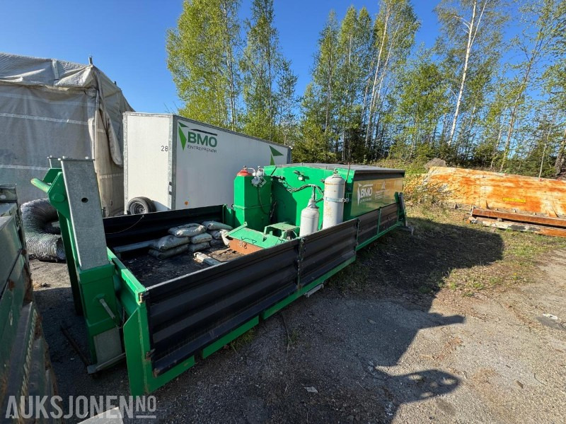 2013 ATC Asfalt Termo container med emulsjonstank / Asfalt lappemaskin - Construction equipment: picture 1 2013 ATC Asfalt Termo container med emulsjonstank / Asfalt lappemaskin - Construction equipment: picture 1
