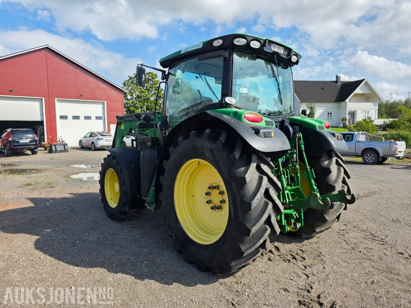 2013 John Deere 6125R traktor - Farm tractor: picture 3 2013 John Deere 6125R traktor - Farm tractor: picture 3