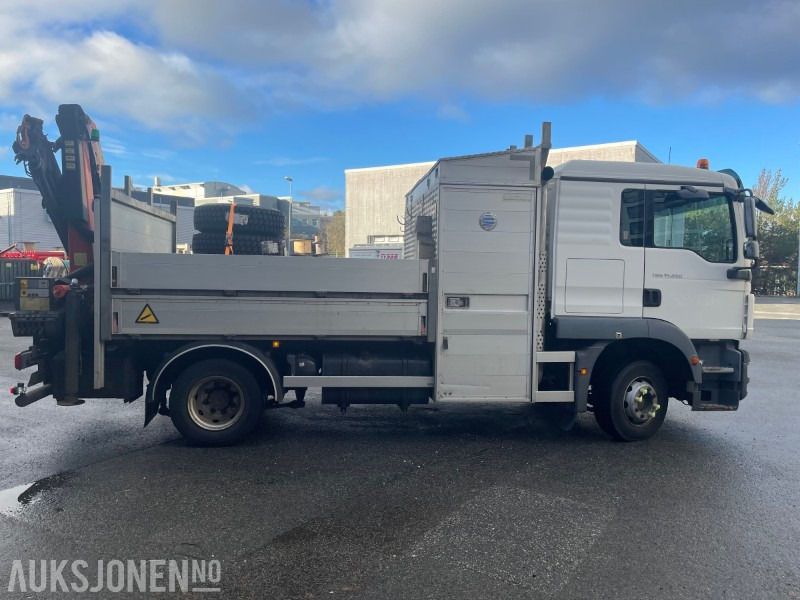 2013 MAN TGM 15.290 E- verkspåbygg med bak montert kran (Palfinger PK9002 – EH) og vinsj - Nye vinterfelger og dekk NYLIG EU OK - Crane truck: picture 5 2013 MAN TGM 15.290 E- verkspåbygg med bak montert kran (Palfinger PK9002 – EH) og vinsj - Nye vinterfelger og dekk NYLIG EU OK - Crane truck: picture 5