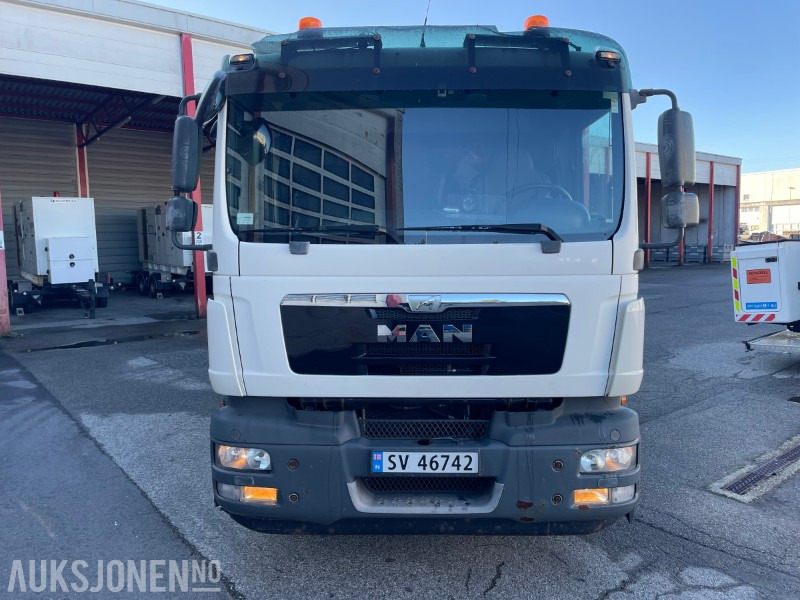 2013 MAN TGM 15.290 E- verkspåbygg med bakmontert kran og vinsj EU godkjent til 28.02.2026 110.980km - Dropside/ Flatbed truck, Crane truck: picture 2 2013 MAN TGM 15.290 E- verkspåbygg med bakmontert kran og vinsj EU godkjent til 28.02.2026 110.980km - Dropside/ Flatbed truck, Crane truck: picture 2
