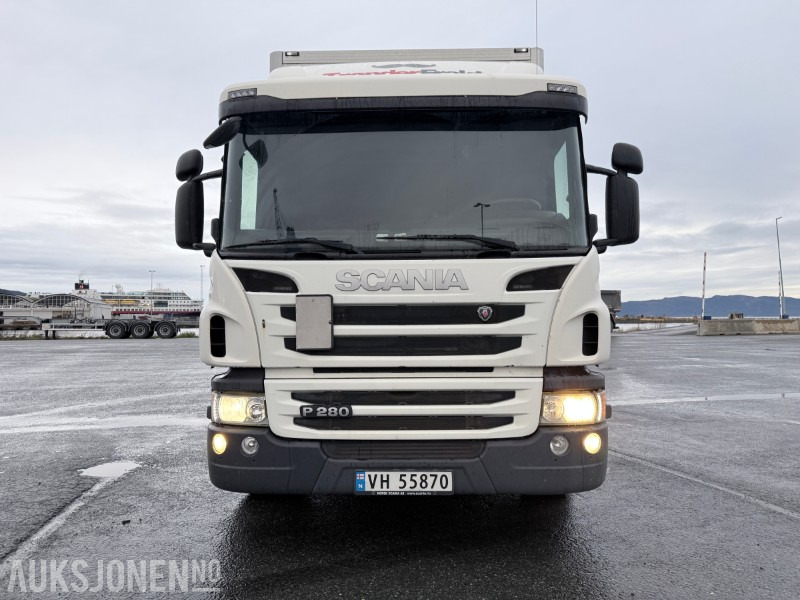 2013 Scania P280 4x2 skapbil med full sideåpning - Box truck: picture 2 2013 Scania P280 4x2 skapbil med full sideåpning - Box truck: picture 2