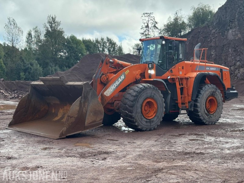 2014 Doosan DL550-3 hjullaster med skuffe - Wheel loader: picture 1 2014 Doosan DL550-3 hjullaster med skuffe - Wheel loader: picture 1