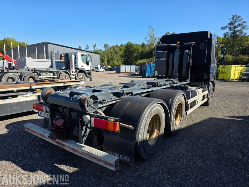 2014 Iveco Stralis Krokbil - Soveplass i førerhus - Ryggekamera - 154538 km - Hook lift truck: picture 5 2014 Iveco Stralis Krokbil - Soveplass i førerhus - Ryggekamera - 154538 km - Hook lift truck: picture 5