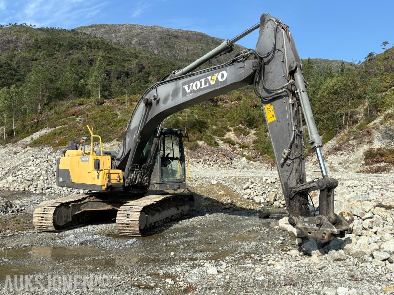 2014 Volvo EC 220DL - 10 656 timer - sertifisert - Excavator: picture 2 2014 Volvo EC 220DL - 10 656 timer - sertifisert - Excavator: picture 2