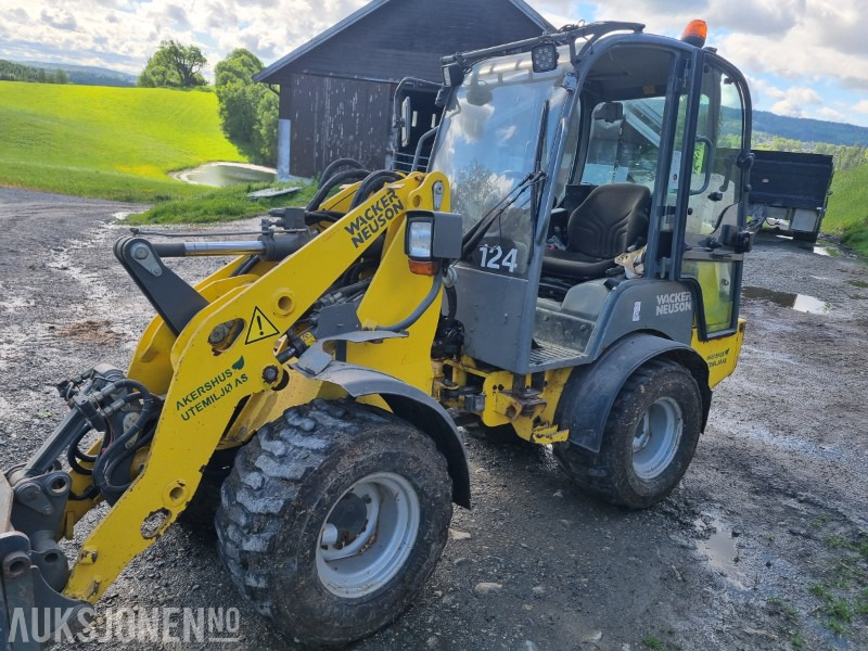 2014 Wacker Neuson WL 30 hjullaster 1754 timer med mye utstyr - Wheel loader: picture 3 2014 Wacker Neuson WL 30 hjullaster 1754 timer med mye utstyr - Wheel loader: picture 3