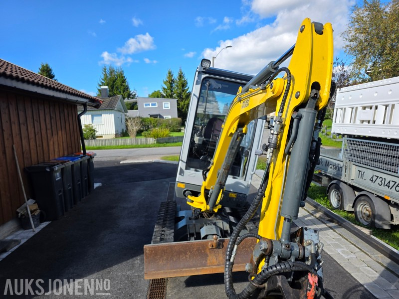 2014 Wacker neuson ET24 minigraver - Tiltrotator - 3 skuffer - Mini excavator: picture 3 2014 Wacker neuson ET24 minigraver - Tiltrotator - 3 skuffer - Mini excavator: picture 3